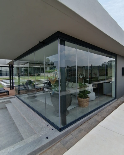 Aluminium doors